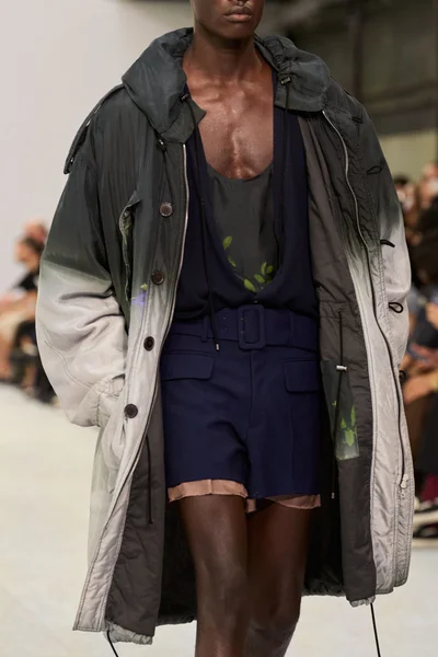 Look 157